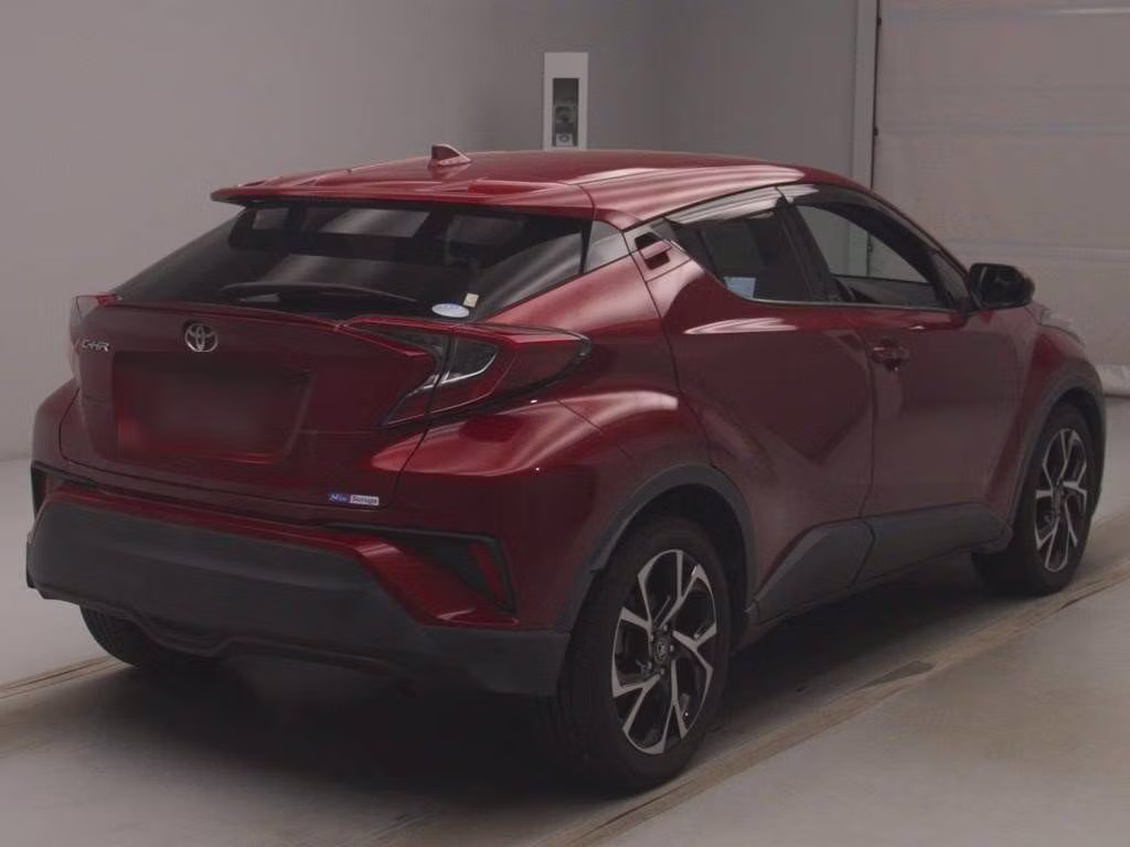 TOYOTA C-HR