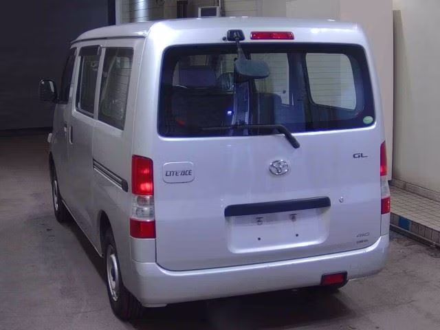 TOYOTA LITE ACE