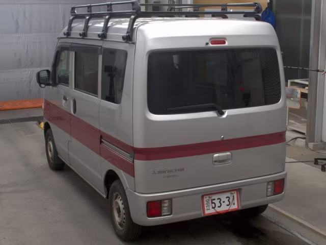 MITSUBISHI MINICAB