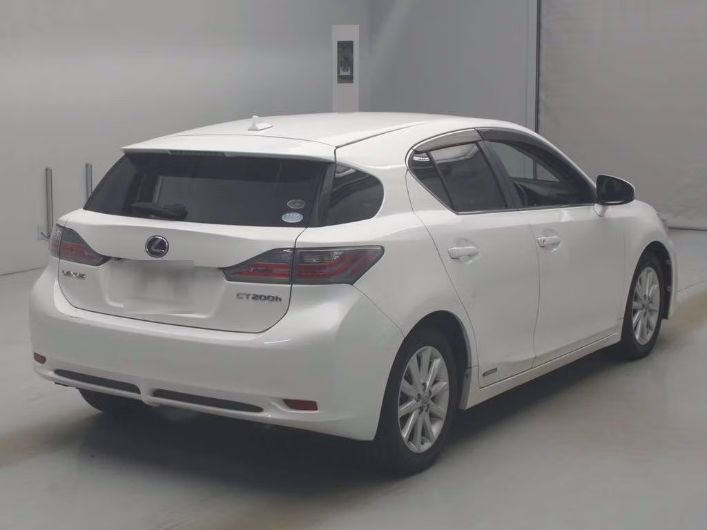 LEXUS CT200H