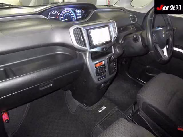 MITSUBISHI DELICA D:2