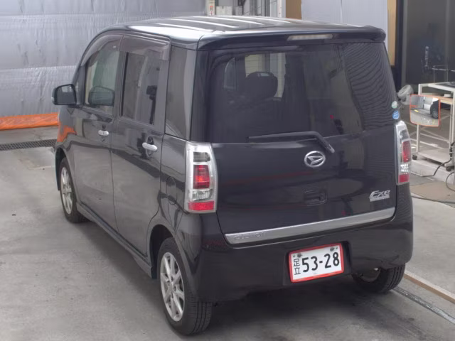 DAIHATSU TANTO EXE