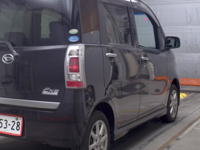 DAIHATSU TANTO EXE