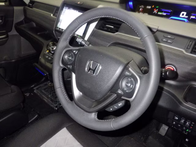HONDA FREED+
