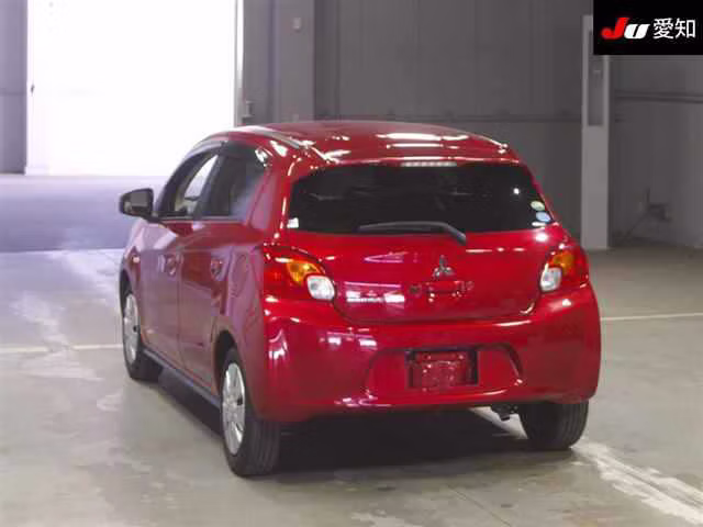 MITSUBISHI MIRAGE