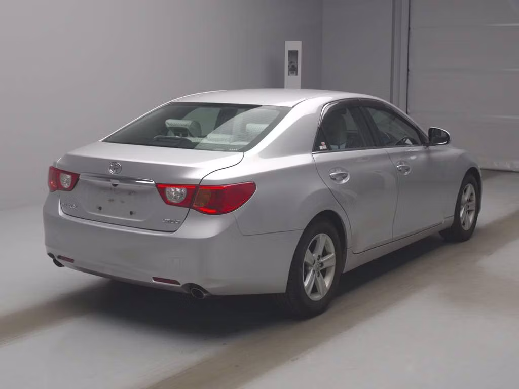 TOYOTA MARK X