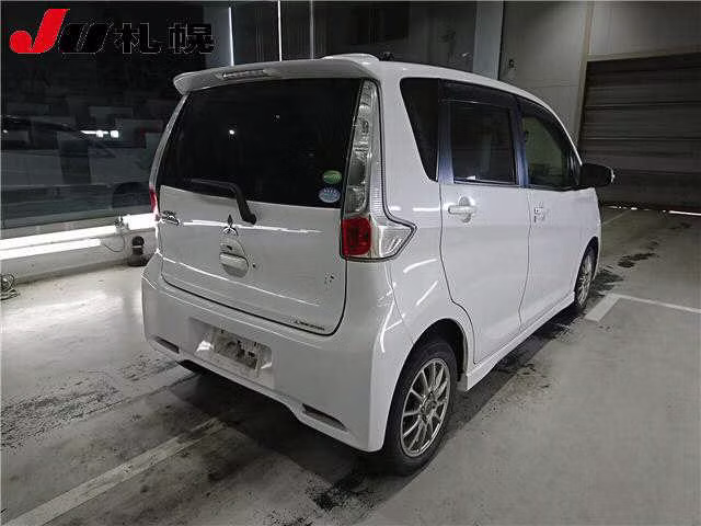 MITSUBISHI EK CUSTOM