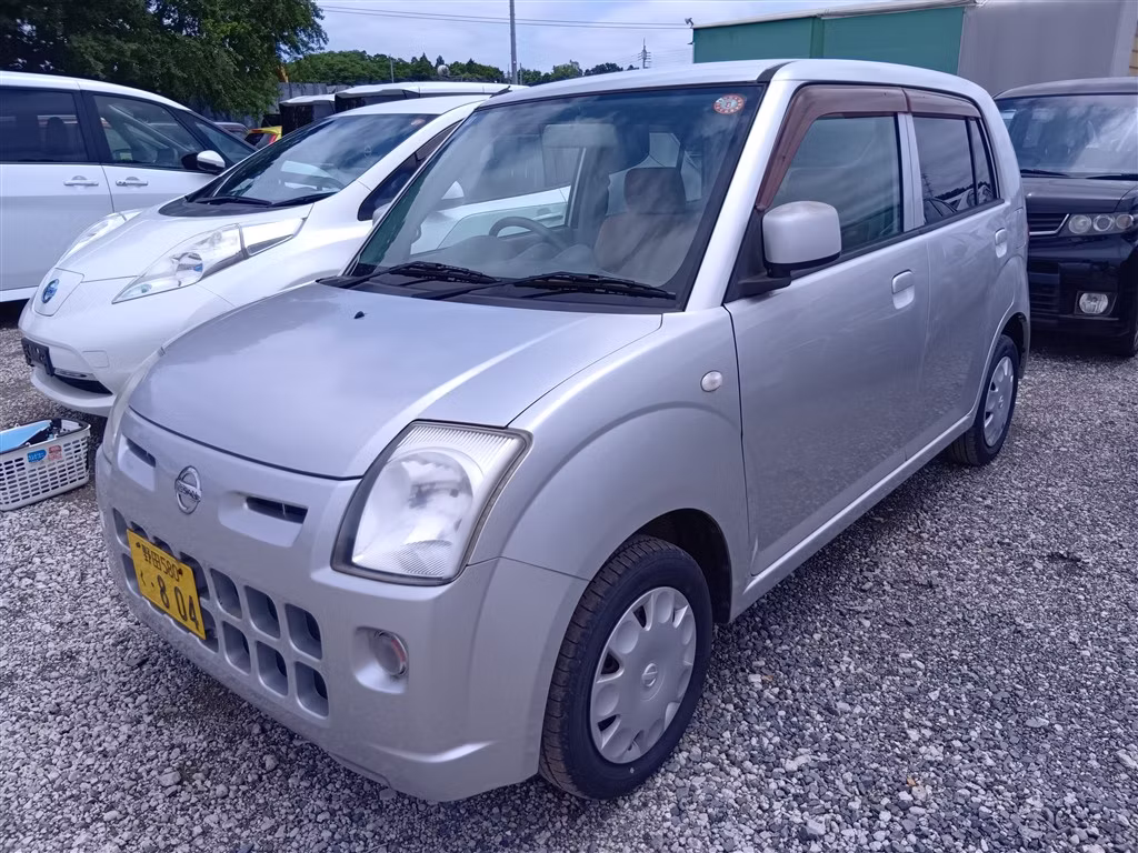NISSAN PINO