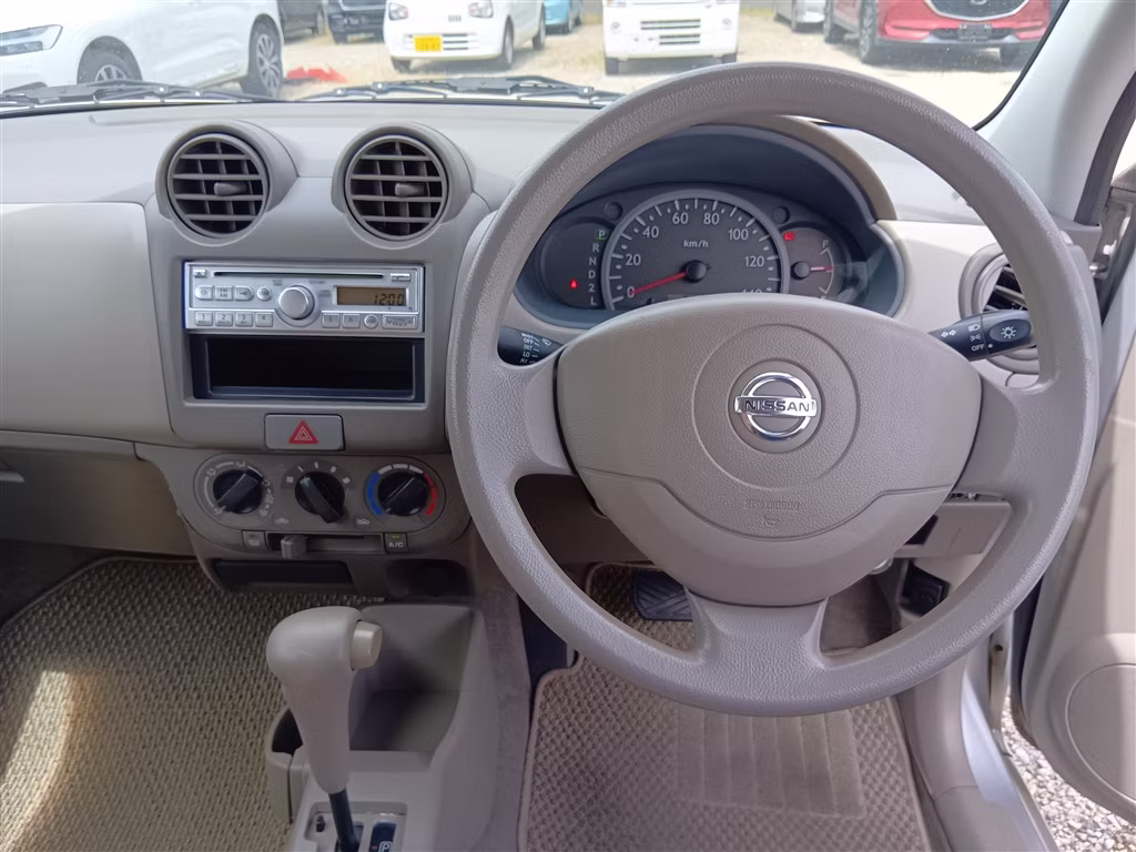 NISSAN PINO