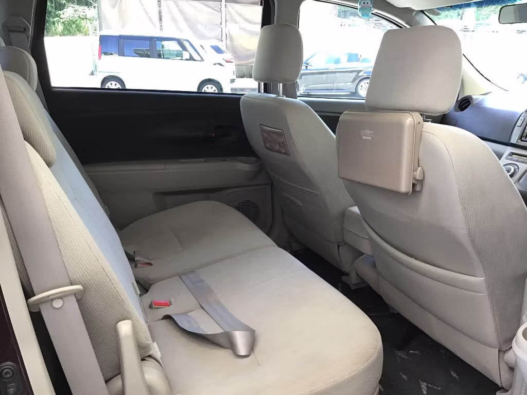 TOYOTA PASSO SETTE