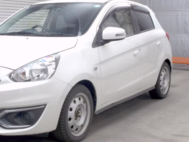 MITSUBISHI MIRAGE