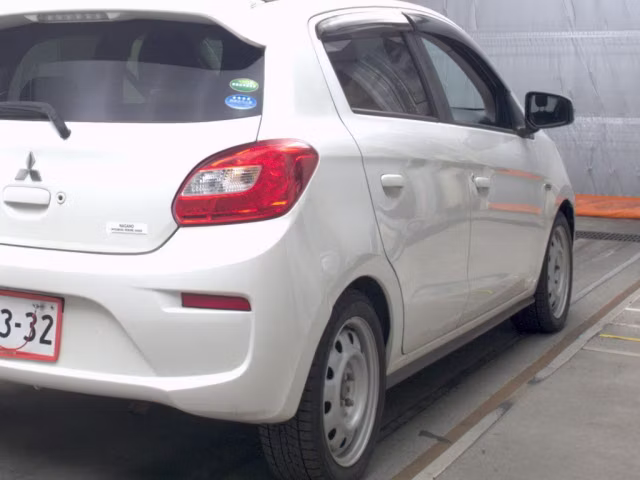 MITSUBISHI MIRAGE