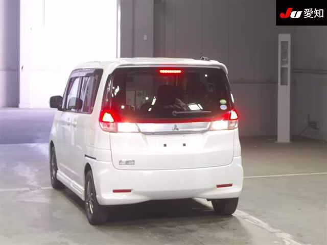 MITSUBISHI DELICA D:2