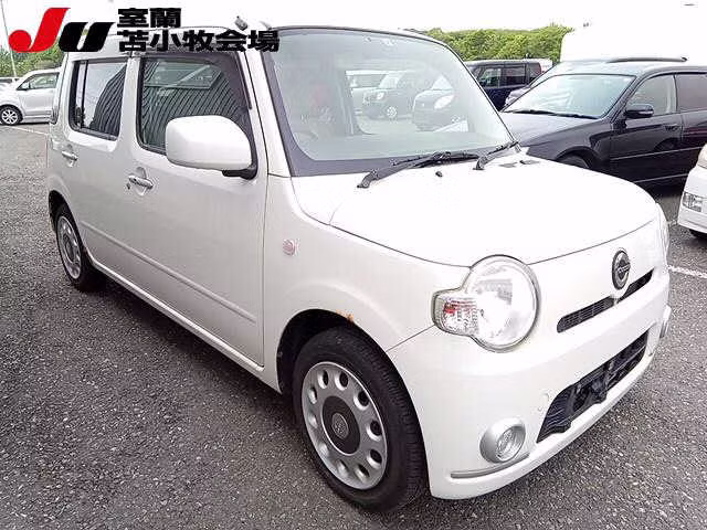 DAIHATSU MIRA COCOA