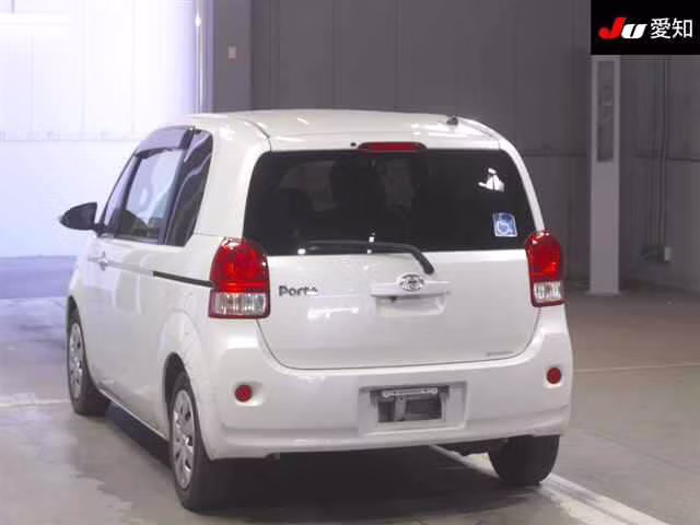 TOYOTA PORTE