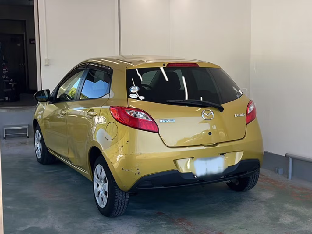 MAZDA DEMIO