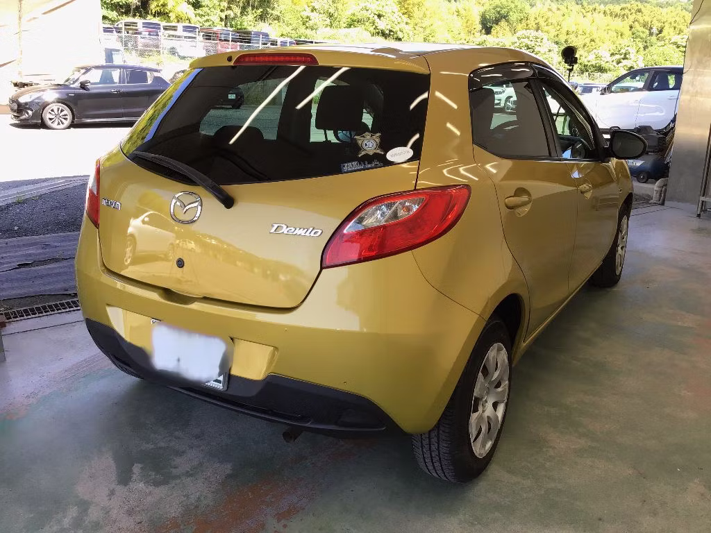 MAZDA DEMIO