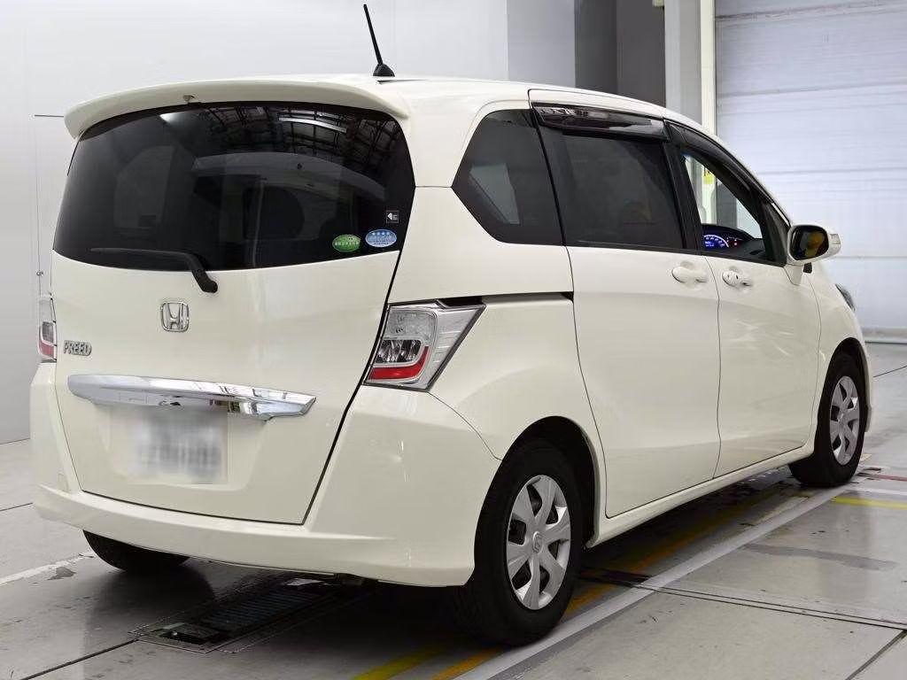 HONDA FREED