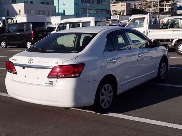 TOYOTA PREMIO