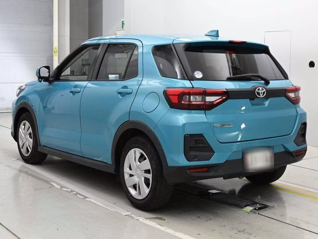 TOYOTA RAIZE