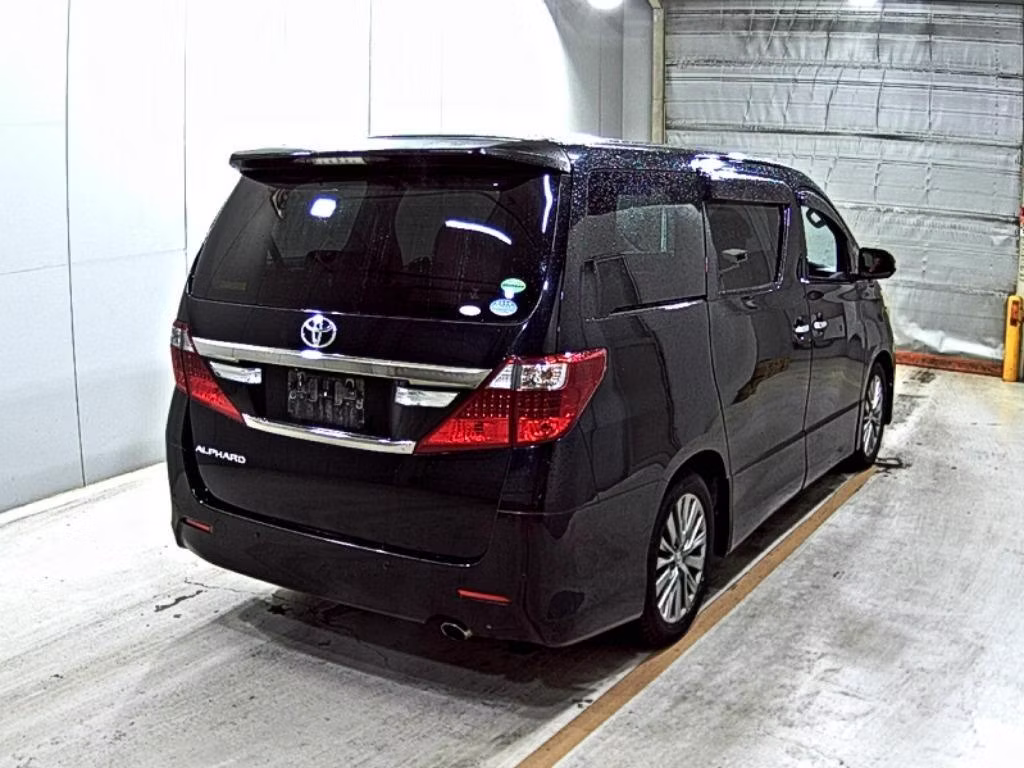 TOYOTA ALPHARD