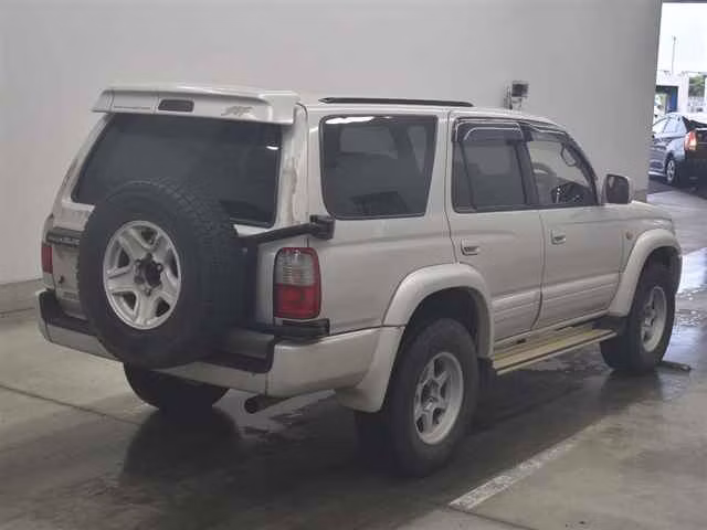 TOYOTA HILUX SURF