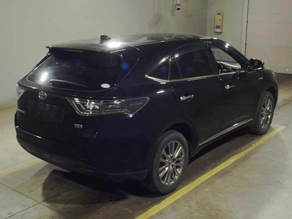 TOYOTA HARRIER