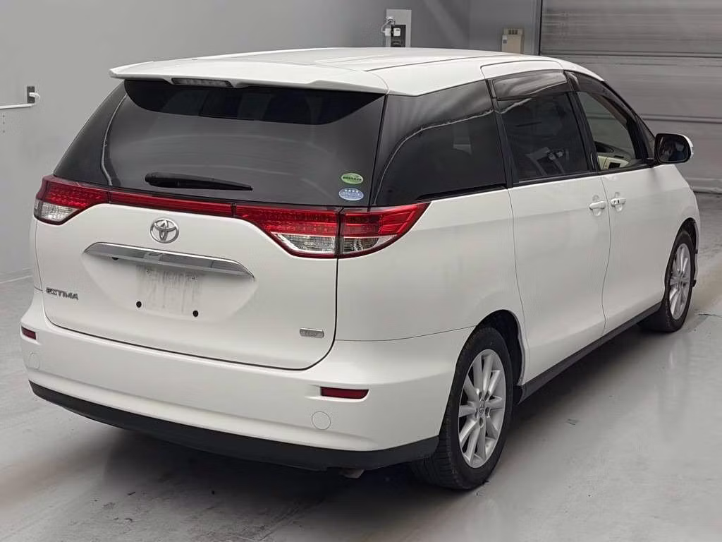 TOYOTA ESTIMA