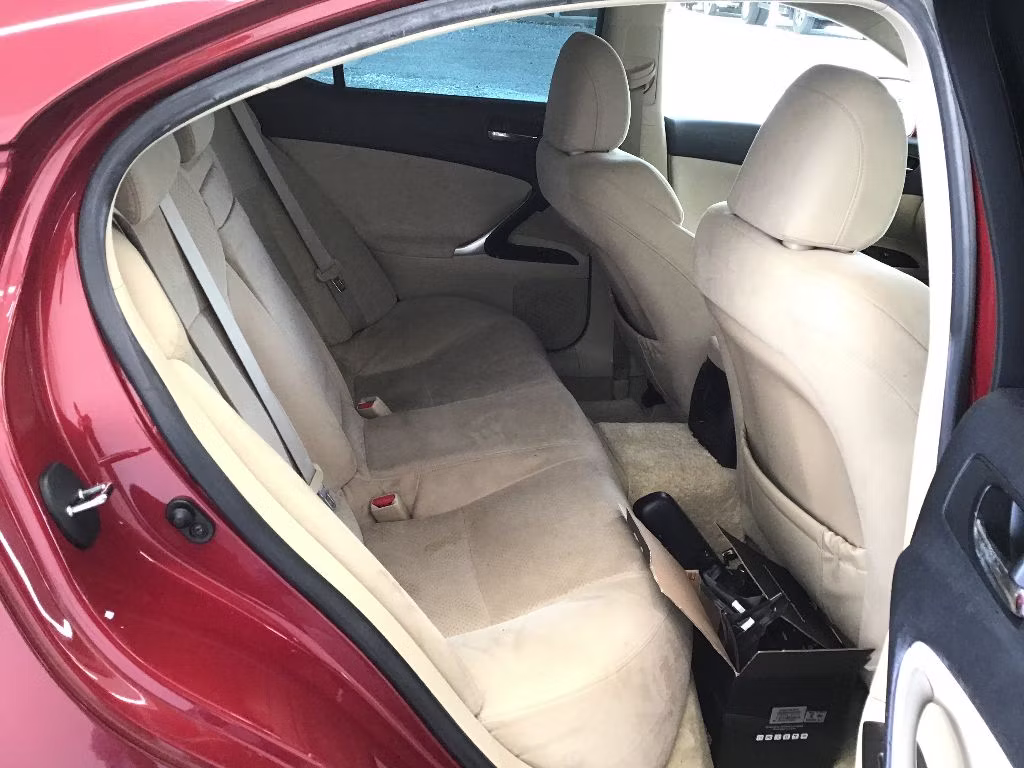 LEXUS IS250