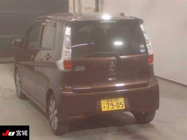 MITSUBISHI EK CUSTOM