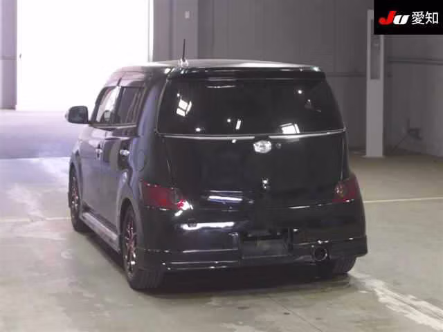 TOYOTA BB