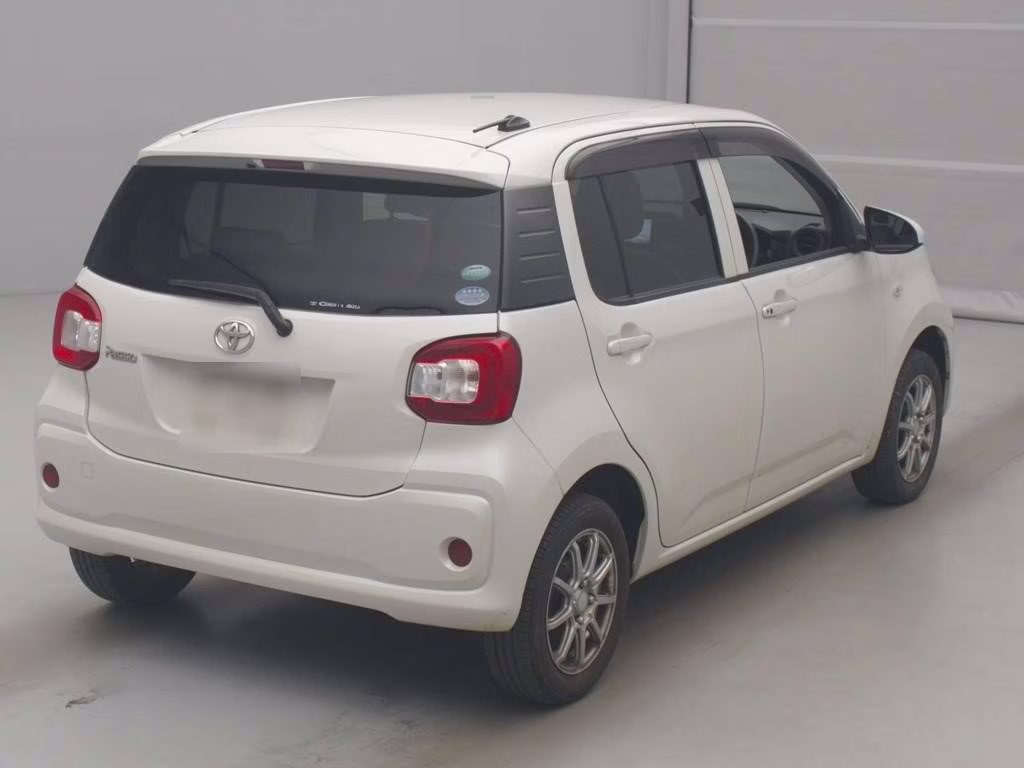 TOYOTA PASSO