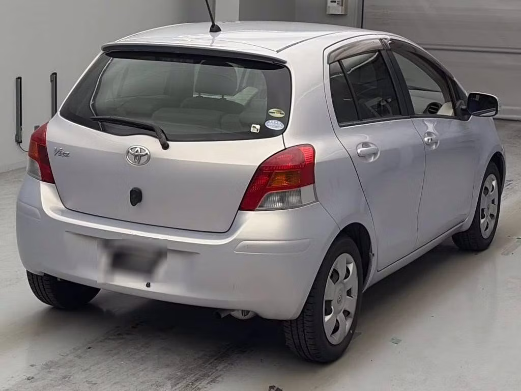TOYOTA VITZ