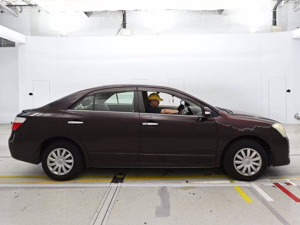 TOYOTA PREMIO