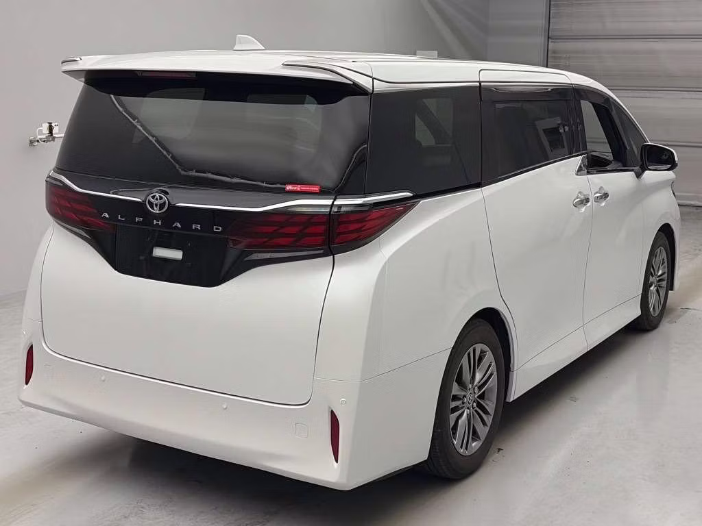 TOYOTA ALPHARD