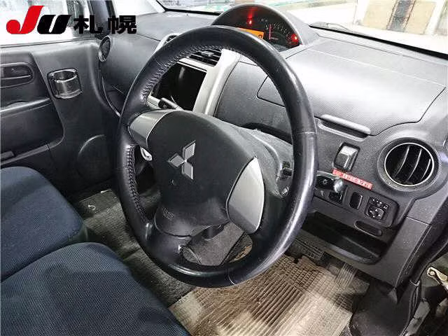 MITSUBISHI EK SPORT