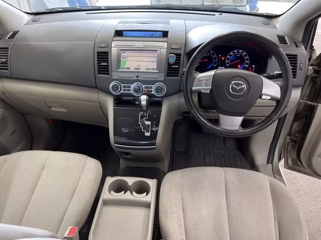 MAZDA MPV