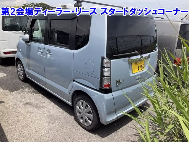 HONDA N-BOX+
