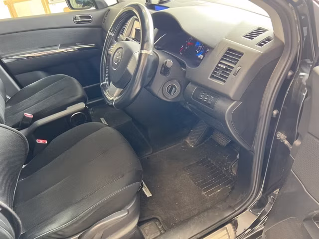 MAZDA MPV