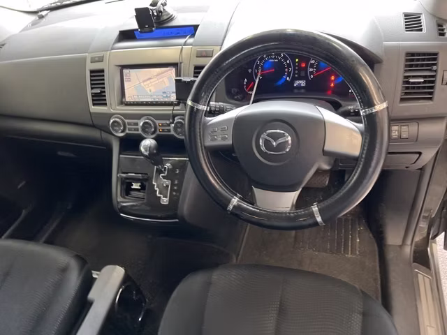 MAZDA MPV