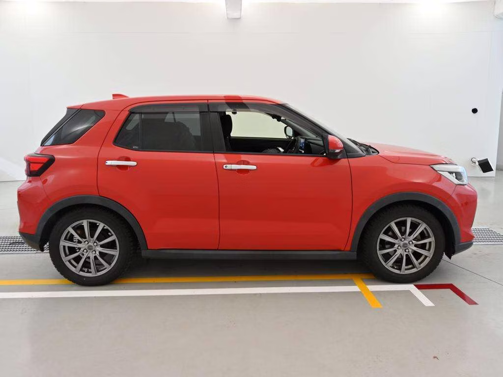 DAIHATSU ROCKY