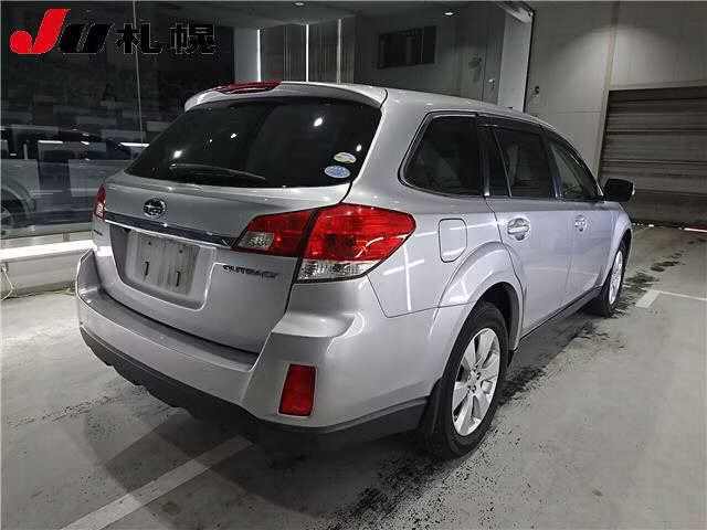 SUBARU OUTBACK
