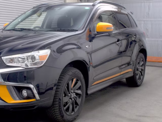 MITSUBISHI RVR