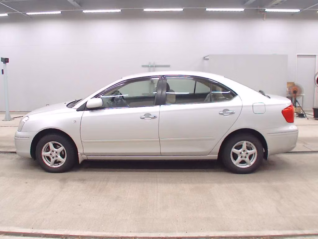 TOYOTA PREMIO
