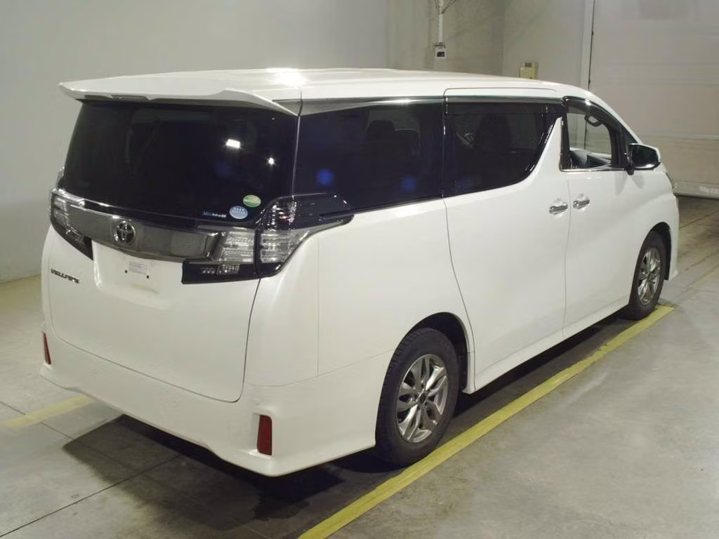 TOYOTA VELLFIRE