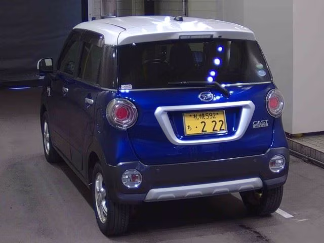 DAIHATSU CAST