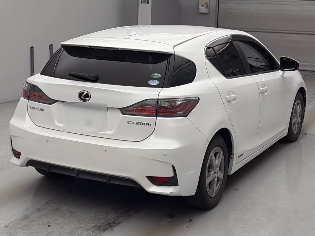 LEXUS CT200H