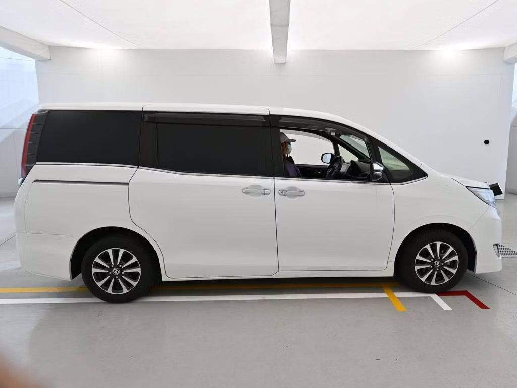 TOYOTA ESQUIRE