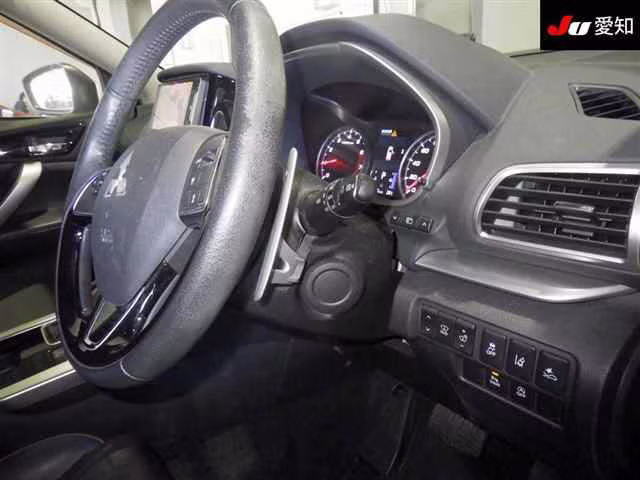 MITSUBISHI ECLIPSE CROSS