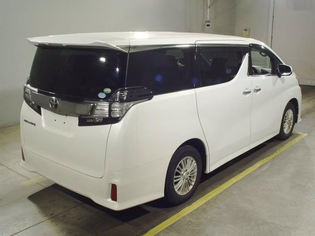 TOYOTA VELLFIRE